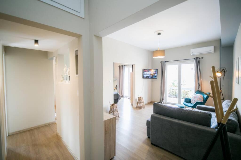 Belajo New Apartment !! Volos Buitenkant foto
